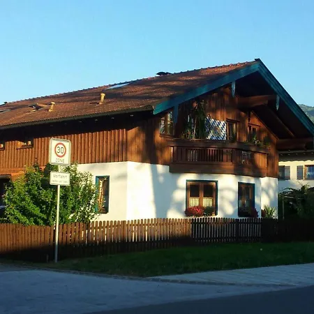 Kreuz *
